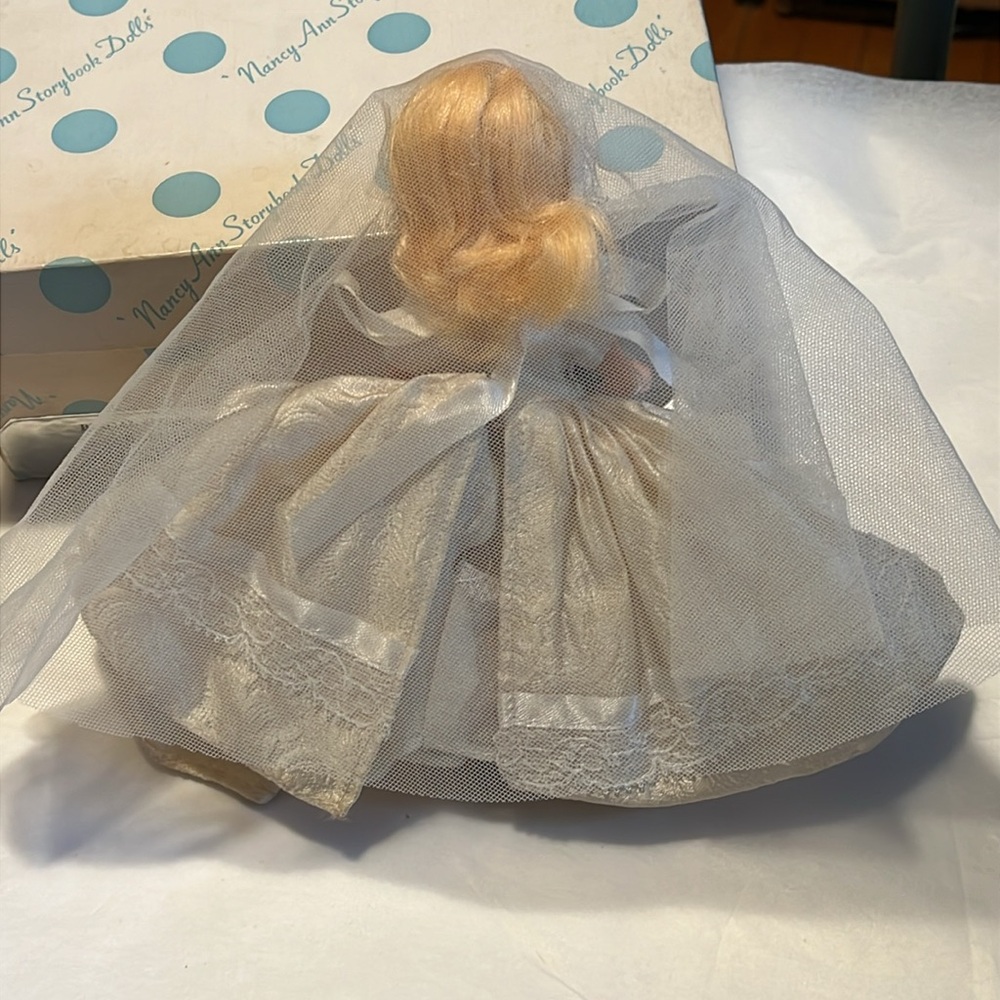 BRIDE #86 Nancy Ann Storybook Dolls - Picture 8 of 16